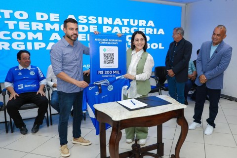 Confiança assina termo de patrocínio com a Prefeitura de Aracaju para a temporada 2026