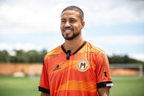 Lagarto anuncia atacantes