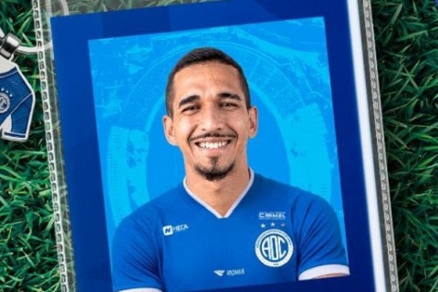 Meio-campista Giovanni é mais um reforço do Confiança para 2027