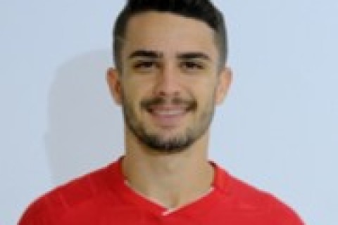 Sergipe anuncia contratação de  Johnatan Cardoso,
