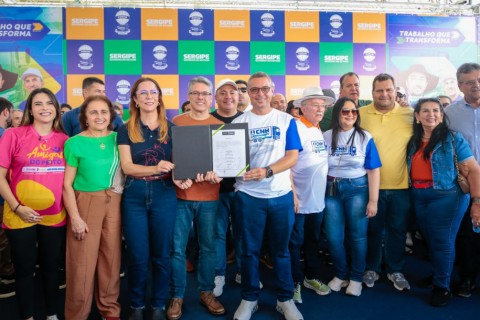 Governador lança programa CNH Caminhoneiro e anuncia novos investimentos na saúde de Itabaiana