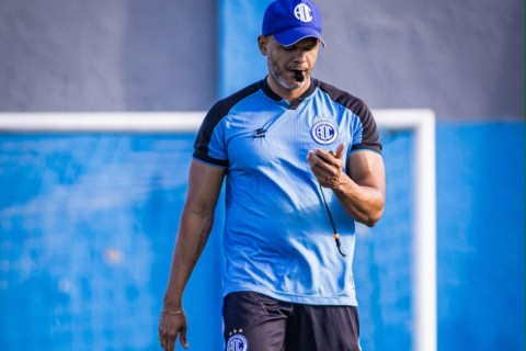 Dragão inicia treino visando Maringá