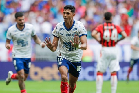 Corinthians e Bahia vencem em rodada de clássicos pelo Brasileirão